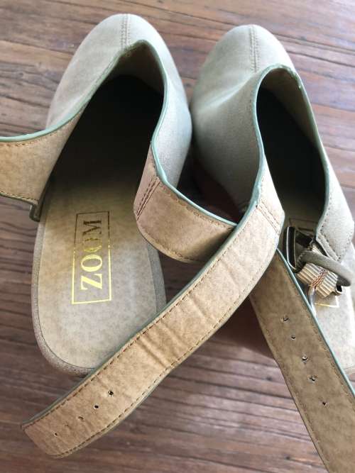 Zoom Platform Olive green