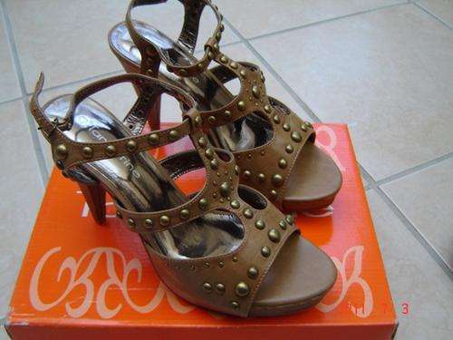 Stunning TANGERINE Heels - Size 4 LOW START PRICE