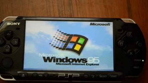 Sony PlayStation Portable Console & Carry Case (PSP-1000) - Piano Black