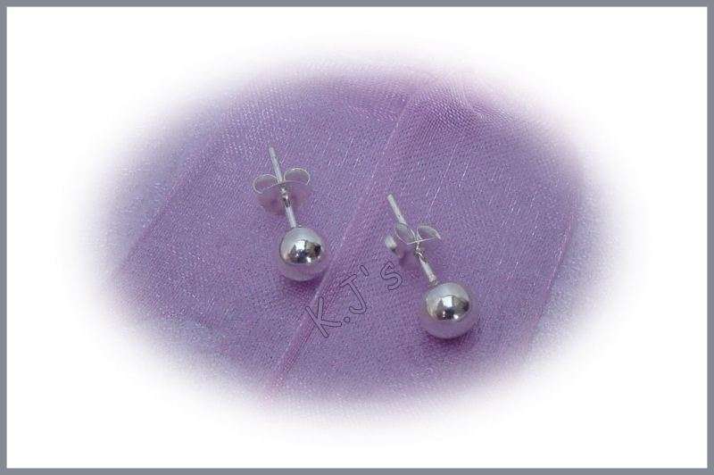 ***R238***PERFECT FOR SCHOOL GIRLS!!! 925-STERLING EARRINGS!!!