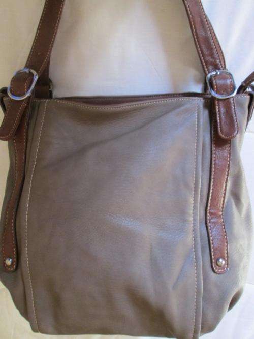 WOW!!! BROWN LEATHER BAG