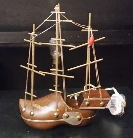 WOODEN SHOE SHAPE SHIP  TABLE LAMP " FLYING DUTCHMAN "