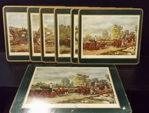 SET OF 7 PLACE MATS