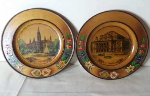 WOODEN PLAQUE PLATE X 2 .... WIEN- RATHAUS    AND    WIEN  - STAATSOPER