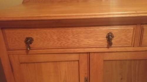VINTAGE OAK SERVER SIDEBOARD