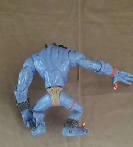 COLLECTIBLE TOY FIGURINE