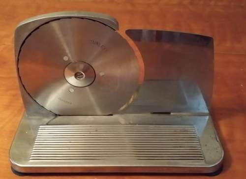PINEWARE STAINLESS STEEL BREAD /  COLD MEAT SLICER