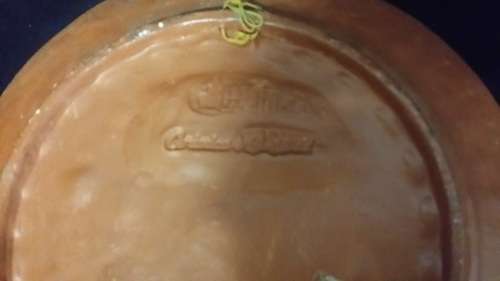 A   SHADES OF BLUE'S GREEN   DECOR PLATE