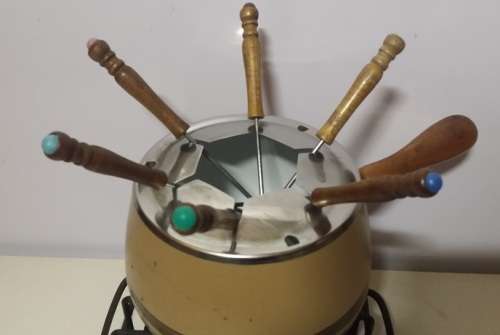 FONDUE SET