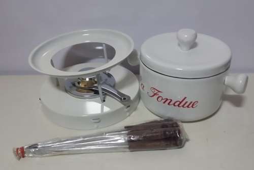 WHITE ENAMEL FONDUE SET