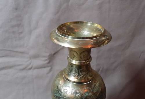 VINTAGE 36 CM ORNAMENTAL VASE