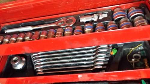 KING  TONY TOOL SET 63 PIECE IN RED TOOL BOX / BUYER MUST COLLECT IN EDENVALE JHB