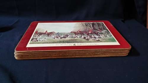 SET OF 6 PLACE MATES -  HORSE , HOUND ,  FOX HUNTING