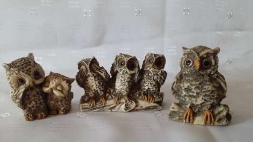 THREE SMALL OWL ORNAMENTS