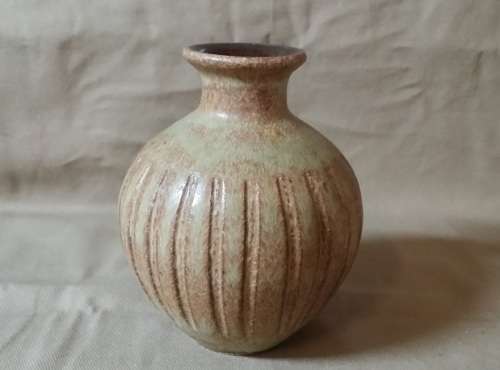 BROWN VASE