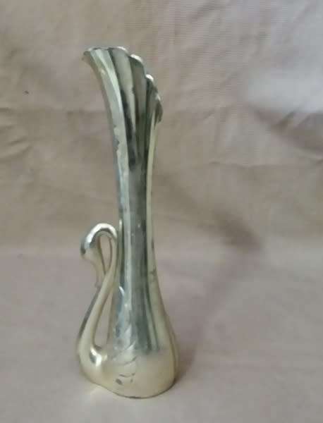 SWAN DESIGN POSY VASE