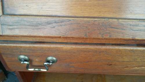 WOODEN LEAD GLASS LIBRARY CUPBOARD  /  BUYER MUST COLLECT  JHB