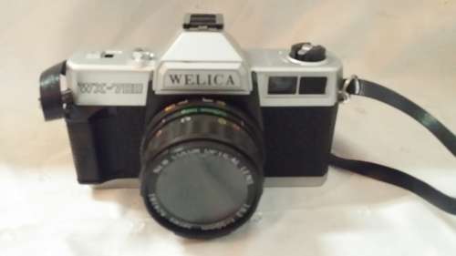 FIGURINE THINKER WELICA CAMERA WX 700