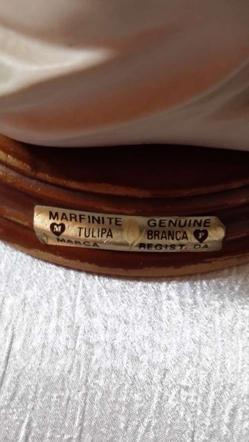 MARFINITE TULIPA MARCA GENUINE BRANCA FIGURINE LARGE 25 CM X 15 CM