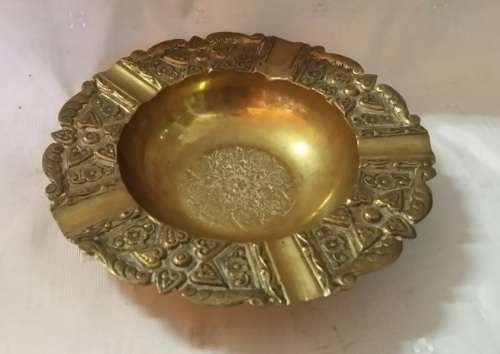 SOLID BRASS ASHTRAY