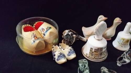 JOB LOT ASSORTED OF SMALL ORNAMENTS BELLS