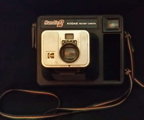 VINTAGE KODAK INSTANT CAMERA