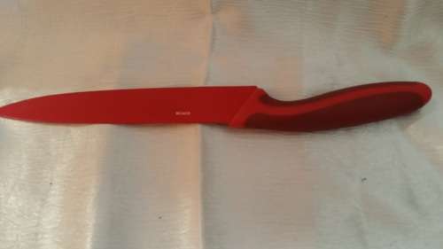 ZYLISS KITCHEN KNIFE NON STICK STAINLESS STEEL 19 CM BLADE PINK