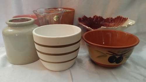 JOB LOT OF 7 PLANTERS VASES