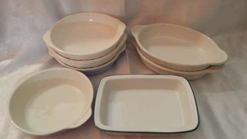 JOB LOT OF 7 BAKING / SERVING  DISHES