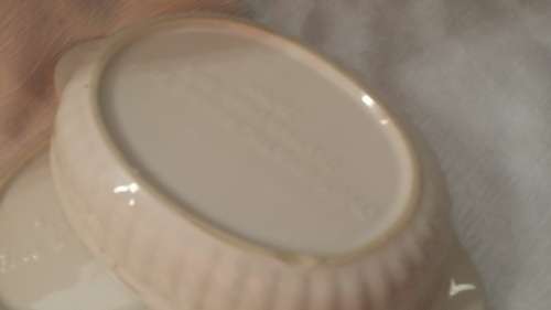 JOB LOT OF 7 BAKING / SERVING  DISHES