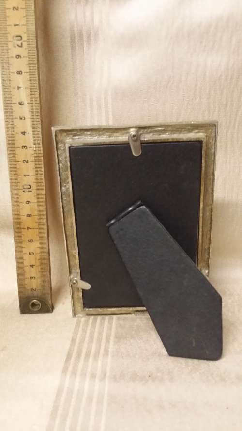 METAL PICTURE FRAME