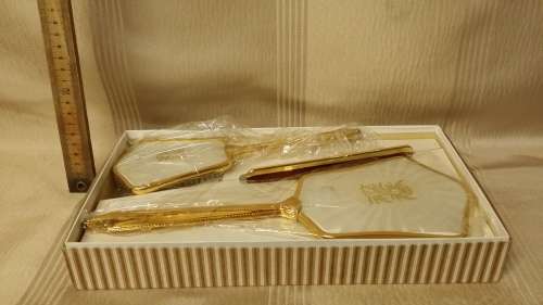 LADIES VANITY SET BRUSH , MIRROR , COMB