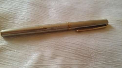 FOUNTAIN  PEN