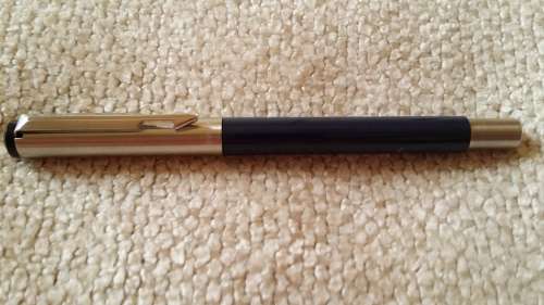 PARKER ROLLER POINT PEN