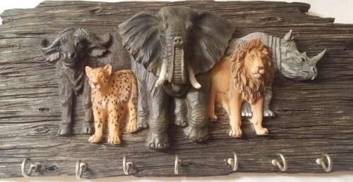 ANIMAL BIG FIVE KEY HANGING PLAQUE 29 CM X 13 CM