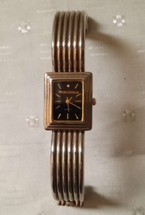 MICHEL HERBELIN   WOMEN`S  QUARTZ  WATCH  ( NEEDS NEW BATTERY )