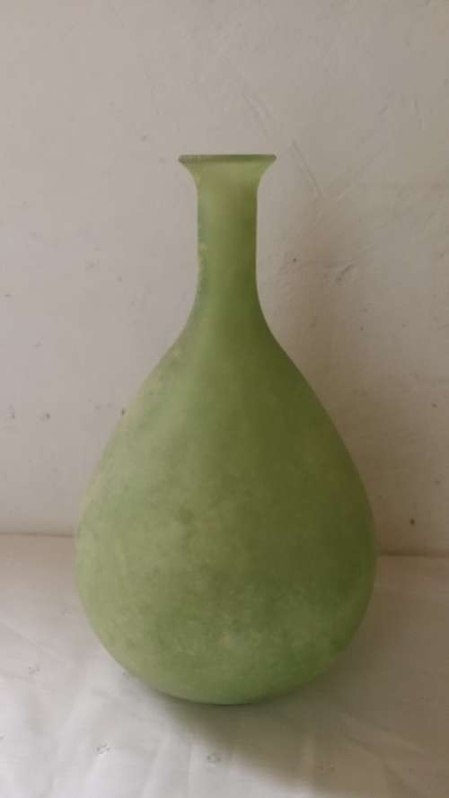 FROSTED VASE 30 CM X 16 CM