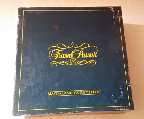 TRIVIAL PURSUIT GAME
