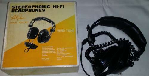 STEREOPHONIC HIFI HEADPHONES