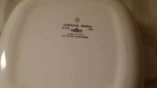 Corningware Oven Dish P-1-B ---- 1 QT