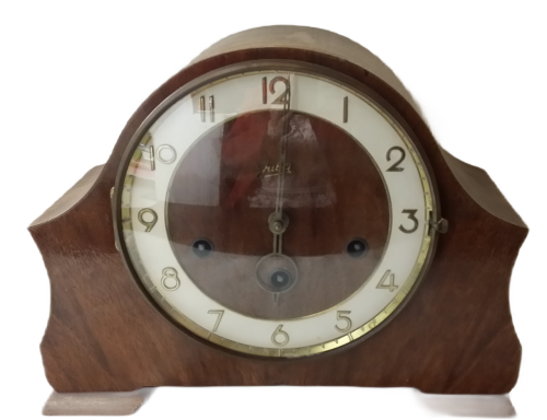 Vintage Mantel Windup Clock with Key and Pendulum in working order - 28 x 21 x 12 cm