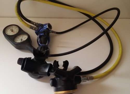 DIVING REGULATOR