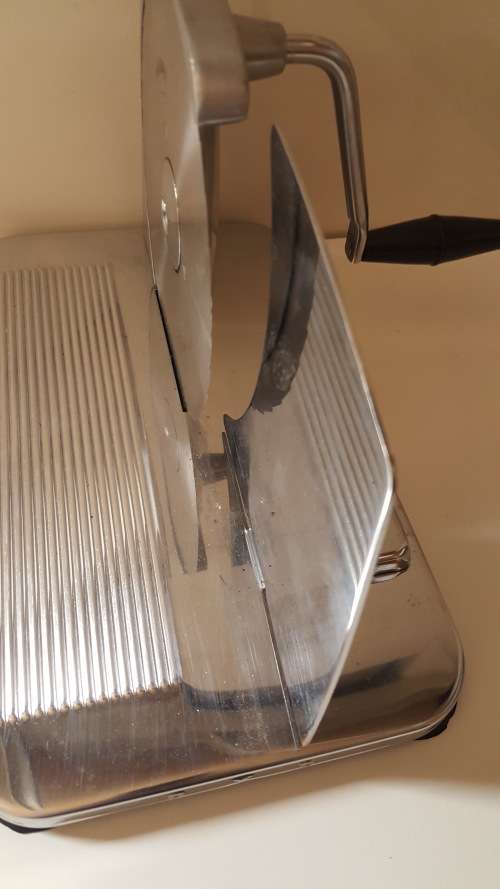 PINEWARE BREAD / COLD MEAT SLICER