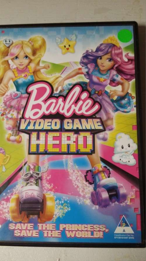 DVD  - barbie video game hero