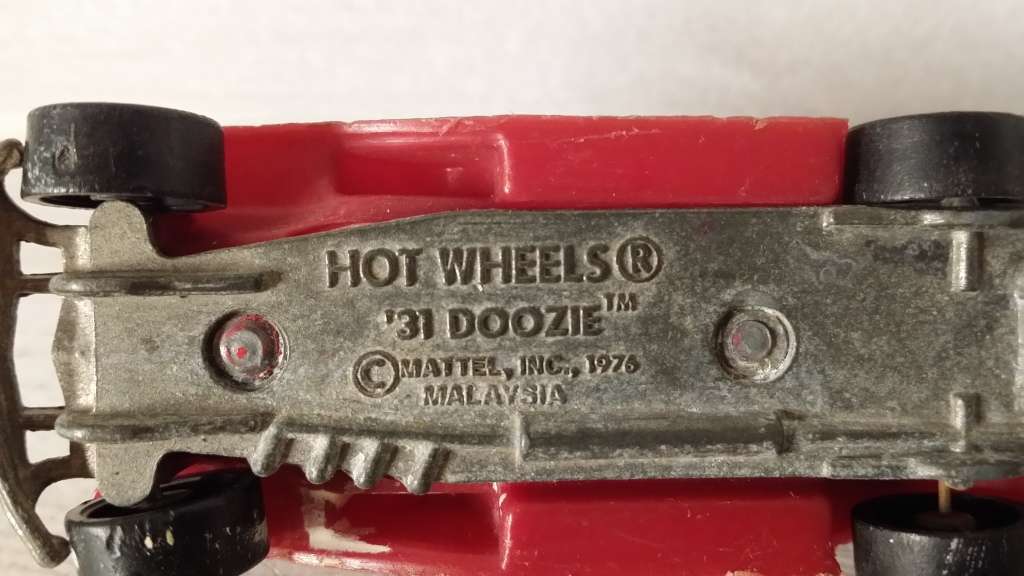 Hot Wheels 31 Doozie Mattel 1976 -  8 cm