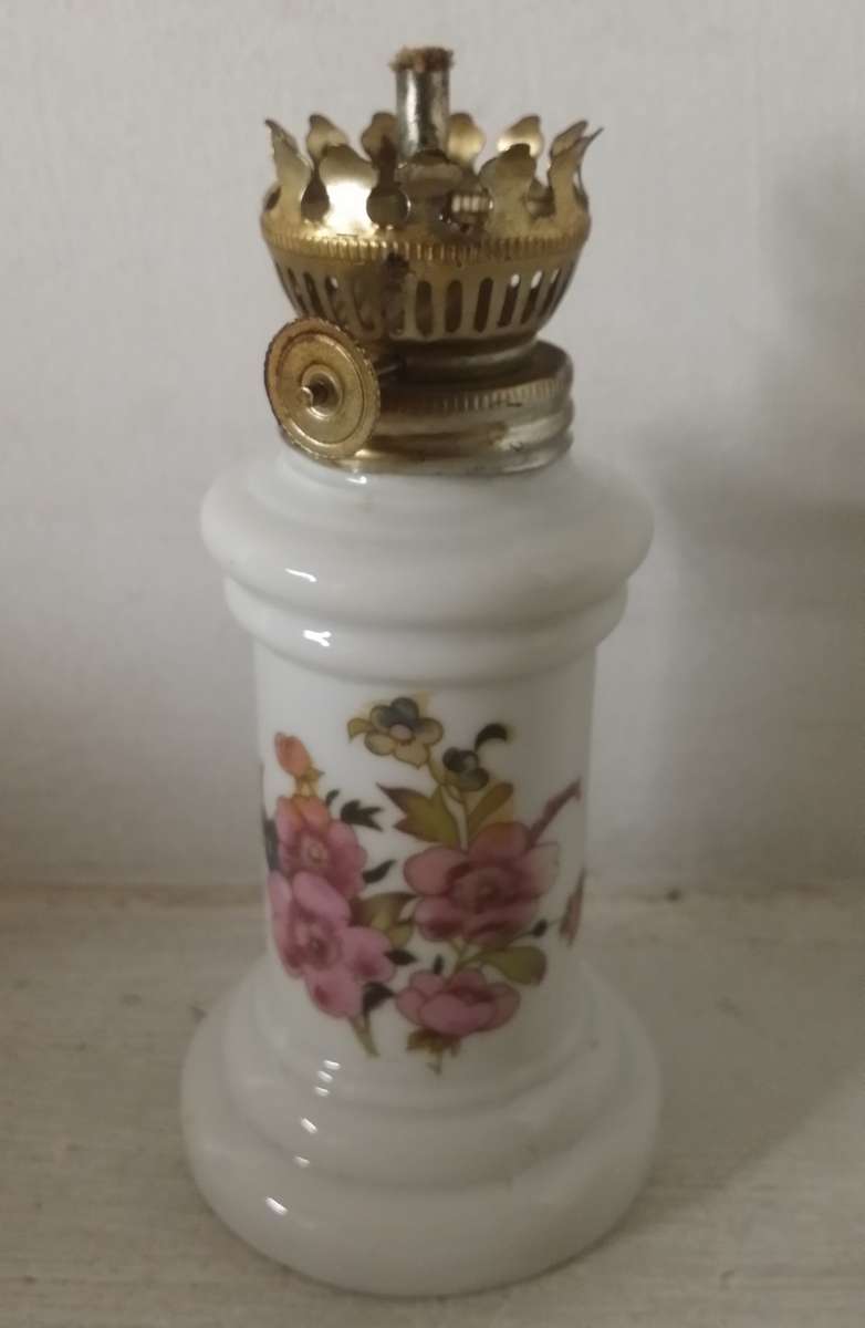 Floral Parafin Lamp