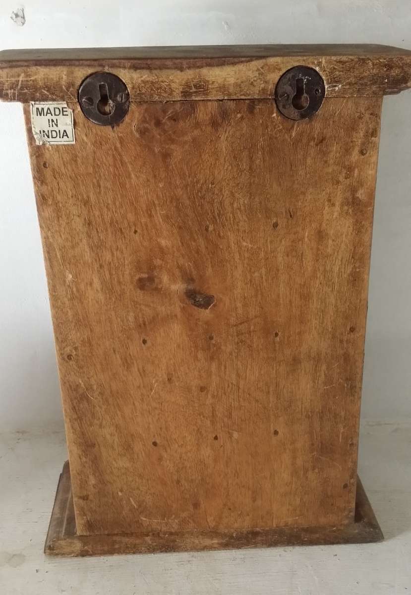 Wooden  Key Storage Cabinet key Holder 32 cm x 23 cm x 8 cm