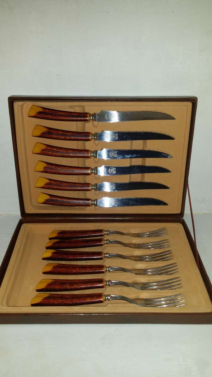 Glo Hill Canada Cutlery Knife and Fork Set