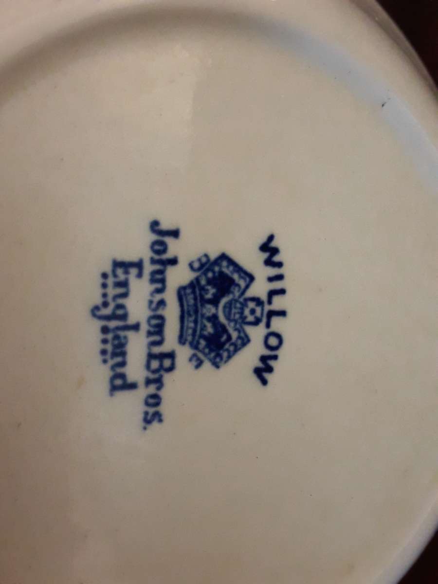 Johnson Bros England Willow blue and white Desert Bowl 13 x 3 cm