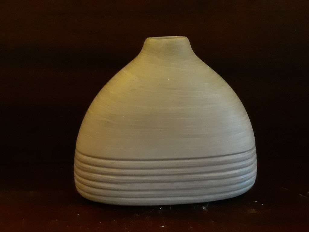 rustic vase 12 x 14 cm